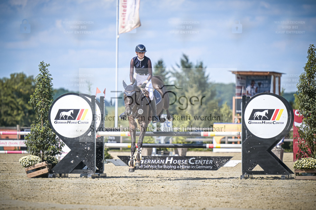 DOS_0462 | Entdecke hochwertige Reitturnierfotos von Foto Oger. Professionell, emotional und authentisch – jetzt Lieblingsmomente im Shop bestellen. - Realisiert mit Pictrs.com