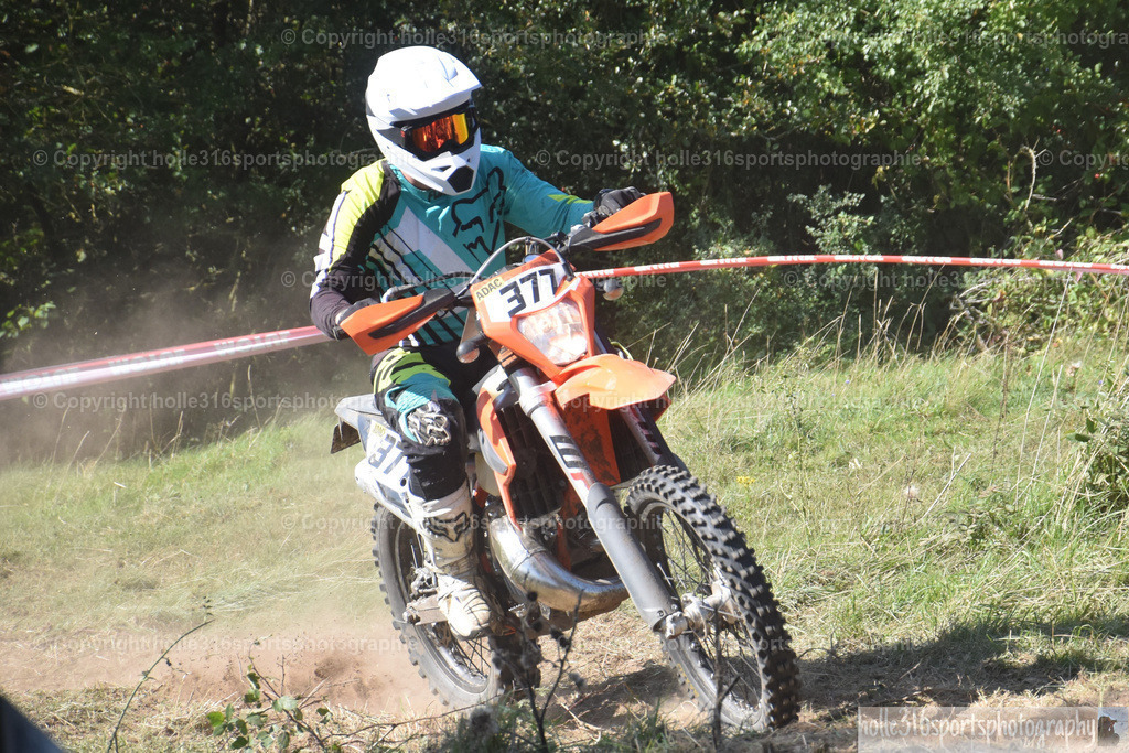 DSC_0108 | Sportfotografie , Motorsport, Motoross, Reitsport, Mointainbike, Enduro,
Landschaft , Outdoor, Eventfotografie, Landschaft, Bilder online bestellen - Realisiert mit Pictrs.com