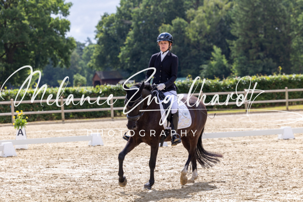 7I8A4231 | melanie-engelhardt-photography - Realisiert mit Pictrs.com