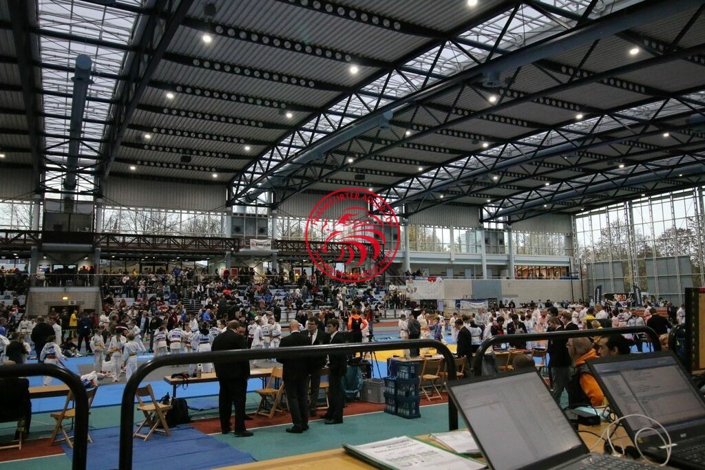 MSY-2022-10-29-7648 | Fotos vom Adler Cup - Pictures from Adler Cup

Hier findet Ihr alle Eindrücke und großen Momente der Adler Cup Wochenenden. Here you will find all impressions and great moments of the Adler Cup weekends. - Realisiert mit Pictrs.com