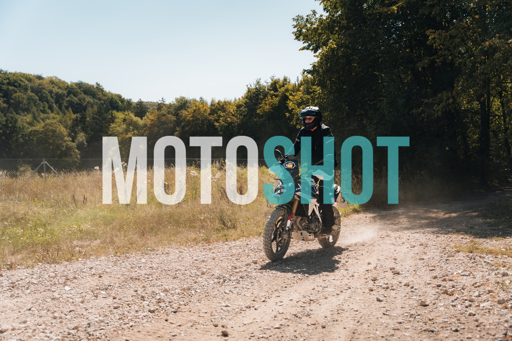 MOTOSHOT_BIKESDIRT_BBQ_JH_04104 | MOTOSHOT