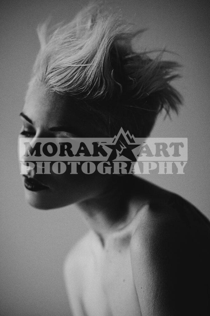 1-01-683-1025 | morakartphoto