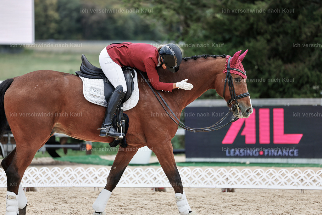 04_1-Siegerehrung-Dressur M__ -StoibPH-StoibPH-2715 | working equitationturnier fotograf videograf stoibphotography marixx film working equitation deutschland reitsport turnierfotografie eventfotografie equestrian events