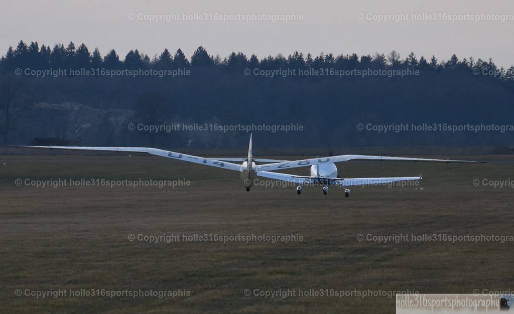 DSC_0030 | Sportfotografie , Motorsport, Motoross, Reitsport, Mointainbike, Enduro,
Landschaft , Outdoor, Eventfotografie, Landschaft, Bilder online bestellen - Realisiert mit Pictrs.com