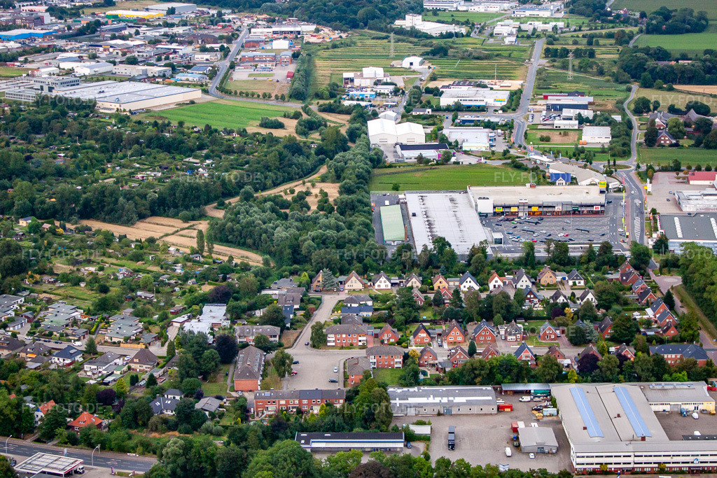 Luftbild: Deichmann und dm im Ortsteil Groden in Cuxhaven im Bundesland Niedersachsen in Deutschland. Foto: IMG_70514.jpg vom 06.08.2014 durch Werner Riehm/FLY-FOTO.de