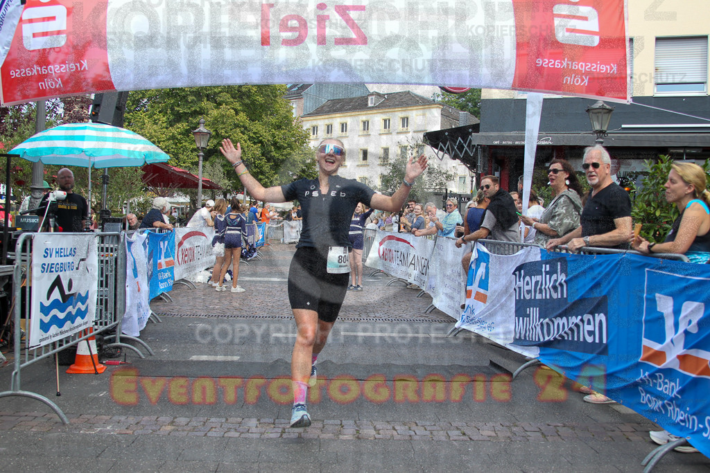 250824_1522_EV4_2832 | Sportfotografie im Rhein-Sieg Kreis, Köln, Bonn, NRW, Rheinland Pfalz, Hessen, etc. Unser Tätigkeitsfeld umfasst den Laufsport vom Volkslauf über den Marathon, Duathlon, Triathon bis zum Ultralauf wie Kölnpfad Ultra oder Schindertrail.