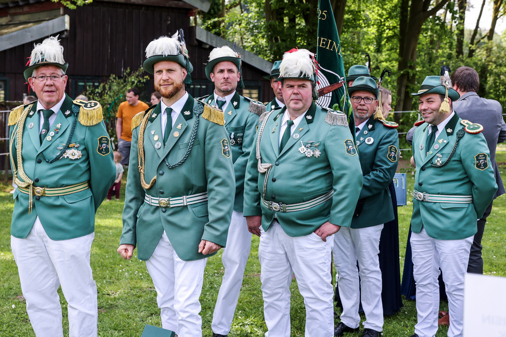 top-top.de 240509-166 | Foto, Video, Fotografie, Videografie, Fotobox, DJ, Discjockey, Musik, Musikbox, Veranstaltung, Photobooth, Amazon, Ebay, Buchtipp, Bestseller, Autor, Verlag, Buch, Wesel, Hamminkeln, NRW, Dinslaken, Rees, Drohne, Hochzeit, Party, Fotobox, Wesel, Fotograf