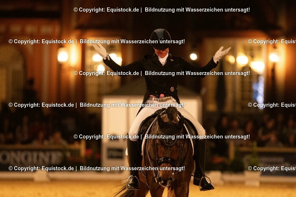 20230528_Flutlicht-Kür_0383 | equistock