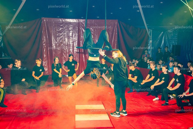 Zirkusvorstellung der MS Feldkirchen Digital | Bildershop von pixelworld.at - Realisiert mit Pictrs.com