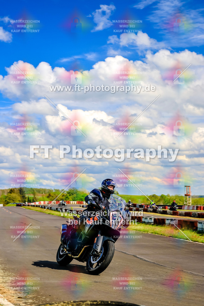 _OTO3849 | Hier findet Ihr Bilder von Touristenfahrten auf der Nürburgring Nordschleife oder von anderen Veranstaltungen die ich besucht habe. Viel Spass beim Durch Schauen 