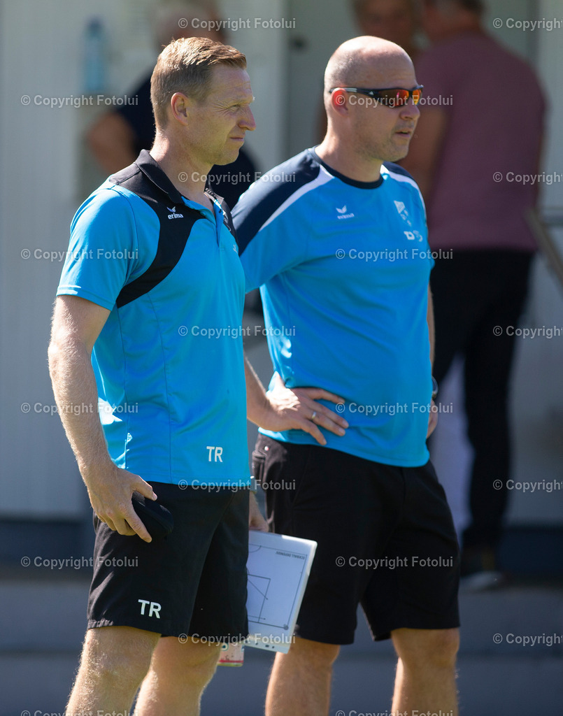 A_LUI120823_03 | SPORT,FUSSBALL,LL. OST ASKOE OEDT 1B-ASKOE DONAU LINZ 12.08.2023 IM BILD: ROBERT IBERTSBERGER UND MARKUS MUELLER   (BEIDE OEDT 1B)  FOTO:FOTOLUI