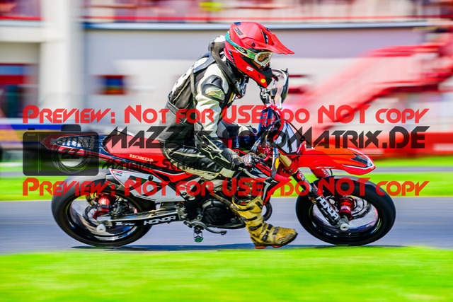 MaZZes_FotoMatrix_240713_6021986_7258 | S3