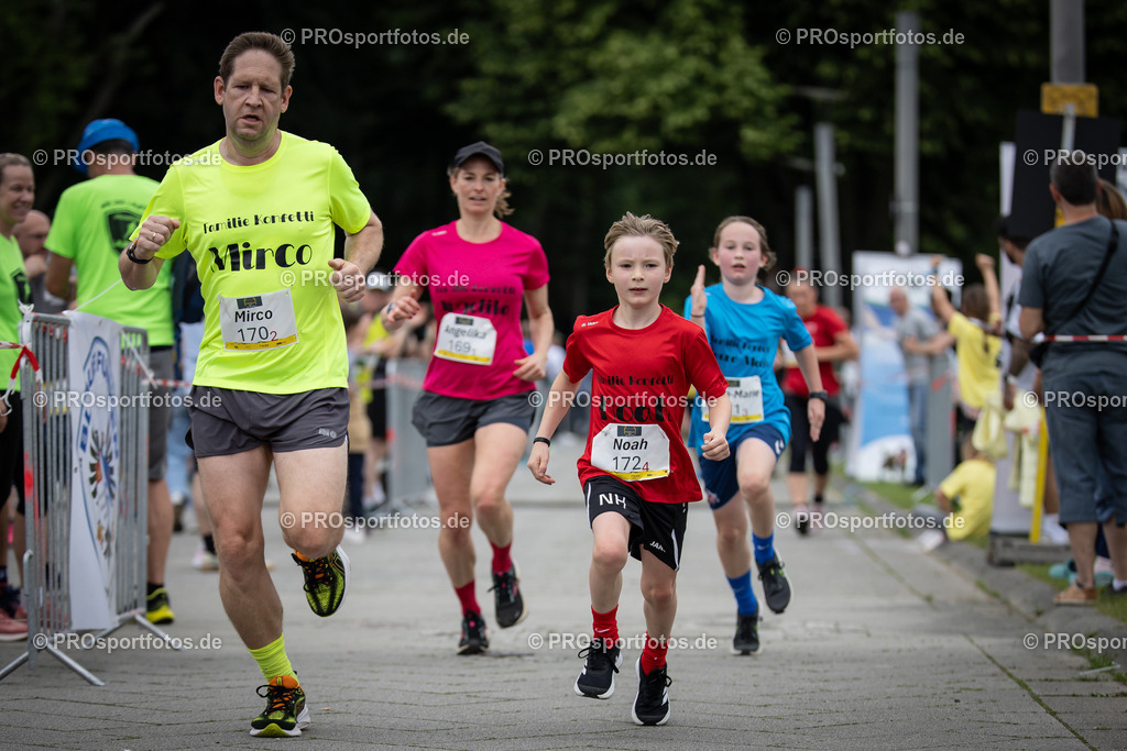 Stadionlauf Köln, 26.05.2024 | Impressionen von Stadionlauf Köln am 26.05.2024 rund um das RheinEnergie-Stadion in Koeln-Müngersdorf.