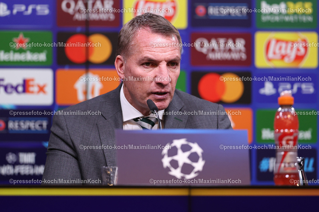 BVB01102401077 | 01.10.2024, Fußball, UEFA Champions League, Borussia Dortmund - Celtic Glasgow, 2. Spieltag, Signal Iduna Park, Saison 2024 2025: Trainer Brendan Rodgers (Cheftrainer Celtic) bei der Pressekonferenz nach dem Spiel PK