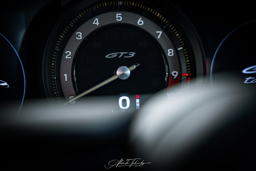 911 GT3 Touring Clausi | Entdecken Sie die faszinierende Welt von Alexander Tschuncky Arts: Kreative Fotografie, atemberaubende Automobilkunst und hochwertiger Bilderdruck. Lassen Sie sich inspirieren! - Realisiert mit Pictrs.com