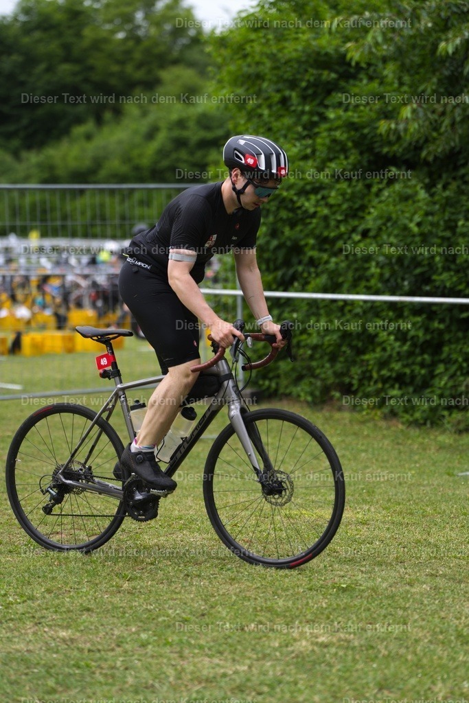 triathlon_wuerzburg_r_2026_06_14-410 | Shop für Fotos von Sportevents z.B. Obstacle Course Racing, OCR, Triathlon, Trail Run und MTB - Realisiert mit Pictrs.com