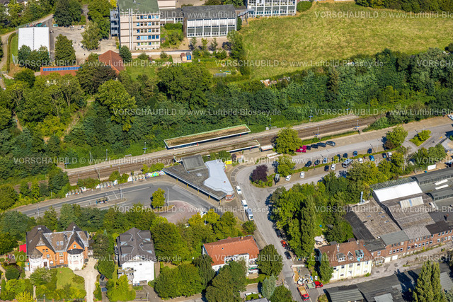 Gevelsberg240815068 | Luftbild, Hauptbahnhof Hbf mit Bahnsteig, Bahnhofsgebäude mit Vorplatz und Parkplatz, Gevelsberg, Ruhrgebiet, Nordrhein-Westfalen, Deutschland
