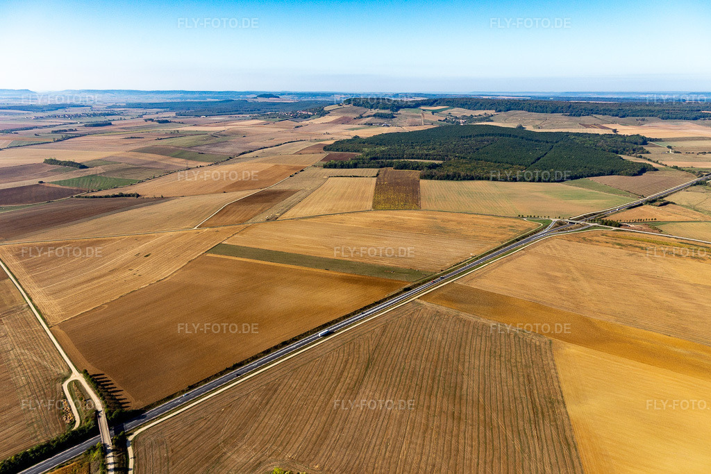 Luftbild: Landeacker in Maizières im Bundesland Meurthe-et-Moselle in Frankreich. Foto: IMG_118271.jpg vom 15.09.2019 durch Werner Riehm/FLY-FOTO.de