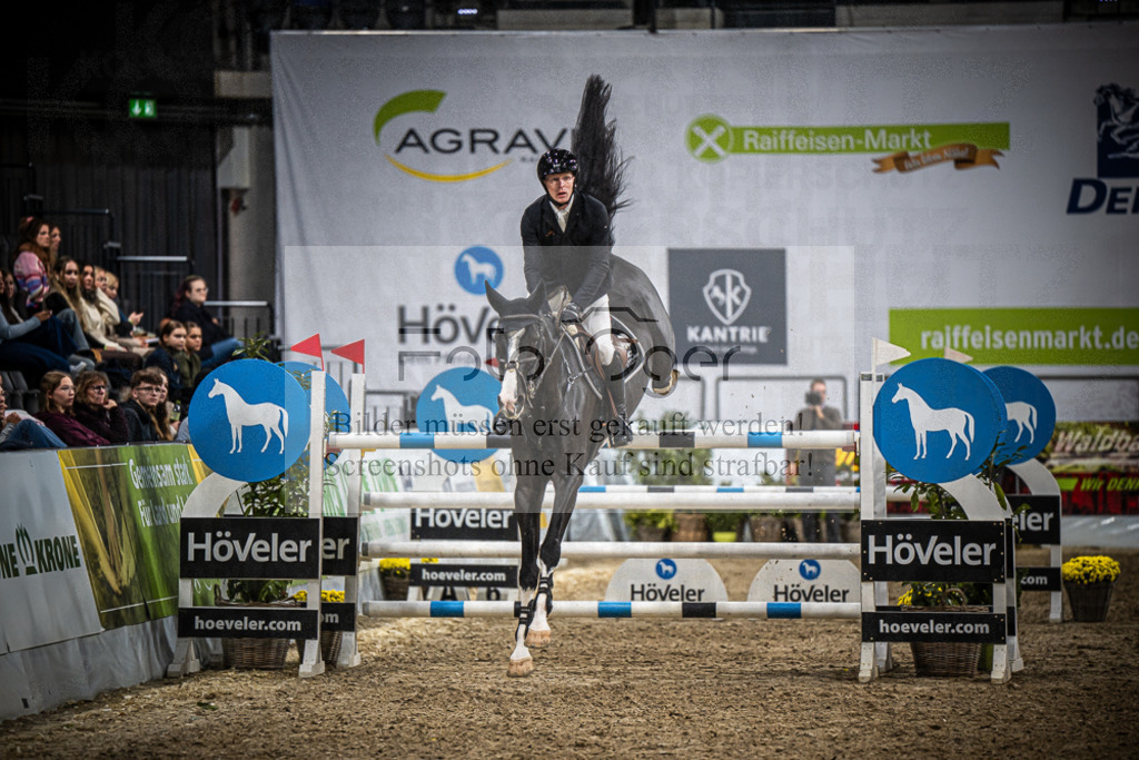 DOS_2959 | Entdecke hochwertige Reitturnierfotos von Foto Oger. Professionell, emotional und authentisch – jetzt Lieblingsmomente im Shop bestellen.Deutschlandweite Turnierfotografie. - Realisiert mit Pictrs.com
