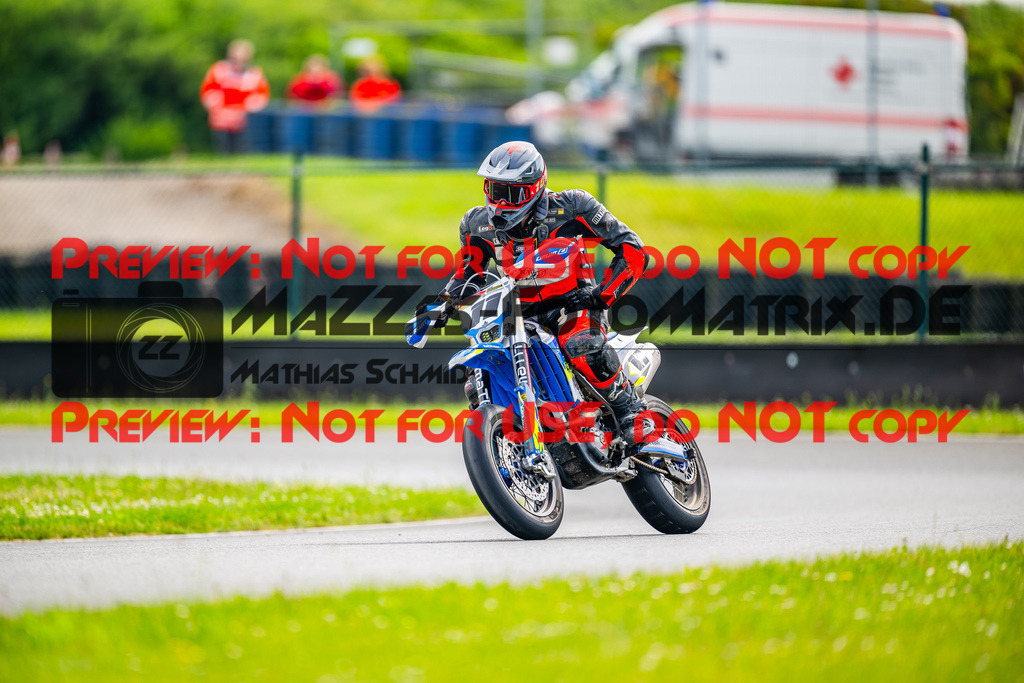 MaZZes_FotoMatrix_240622_6007705_6678 | S1