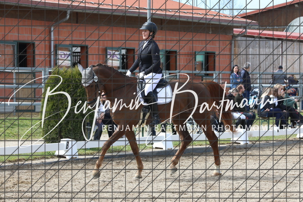 AZ2A3700 | Benjamin Bartmann Photomoments