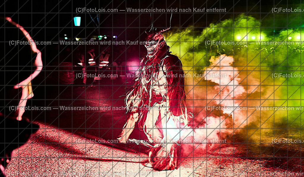 ALP7758_PerchtengruppenTreffen Gaming | (C)FotoLois.com, Alois Spandl. Perchtengruzppentreffen in Gaming am Badparkplatz, Fr 5. Januar 2024.