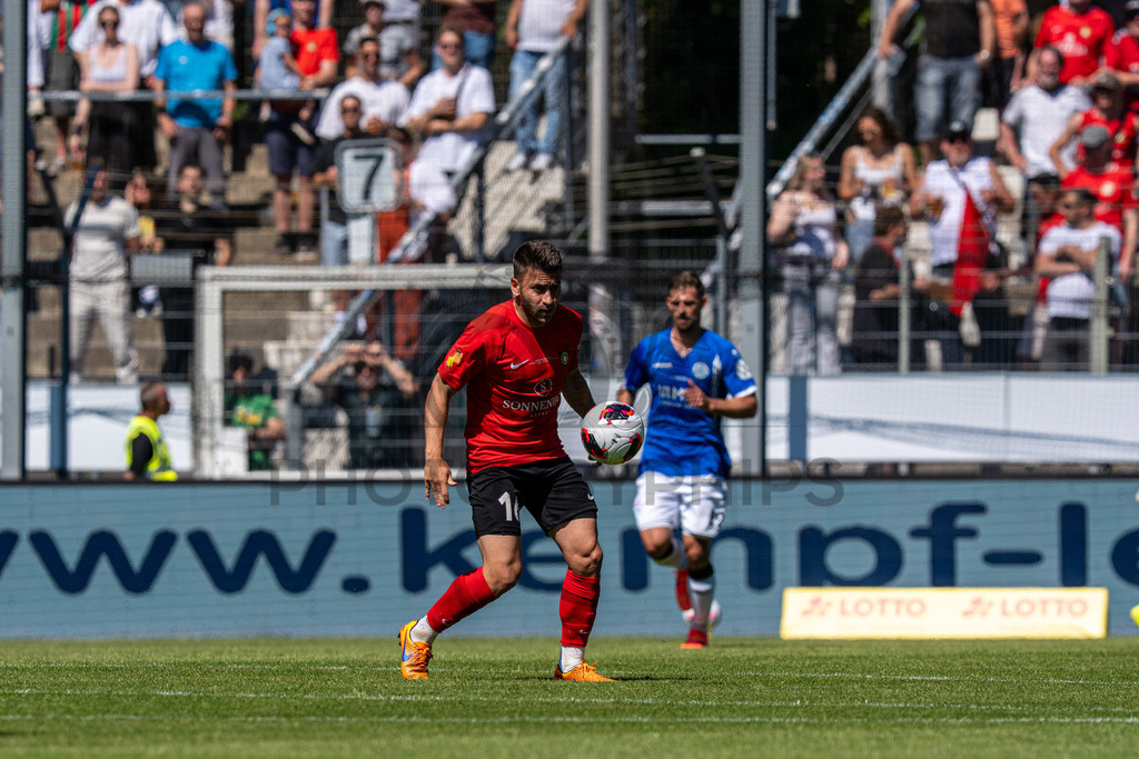 Stuttgarter Kickers vs. SG Sonnenhof Großaspach, Fussball, WFV-Pokal, Finale, 23.05.2026 | Marius Kunde (SG Sonnenhof Großaspach, #16),Stuttgarter Kickers vs. SG Sonnenhof Großaspach, Fussball, WFV-Pokal, Finale, 23.05.2026