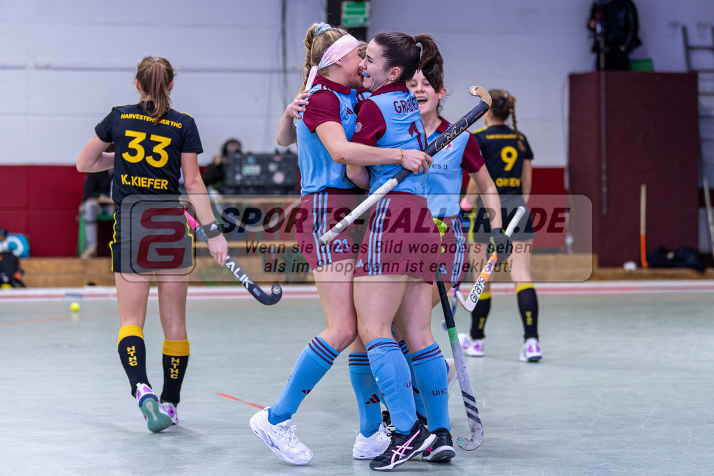 SM_2025-01-12_wD5_-82 | 1.Bundesliga Hallenhockey  (W) UHC - HTHC / 2:3 (2:1)