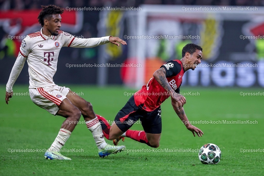 UCL11032501034 | 11.03.2025, Fußball, UEFA Champions League, Bayer 04 Leverkusen - FC Bayern München, Achtelfinale Rückspiel, BayArena, Saison 2024 2025: Kingsley Coman (FC Bayern #11) im Zweikampf gegen Arthur (Bayer04 Leverkusen #13)DFB regulations prohibit any use of photographs as image sequences and or quasi-video.