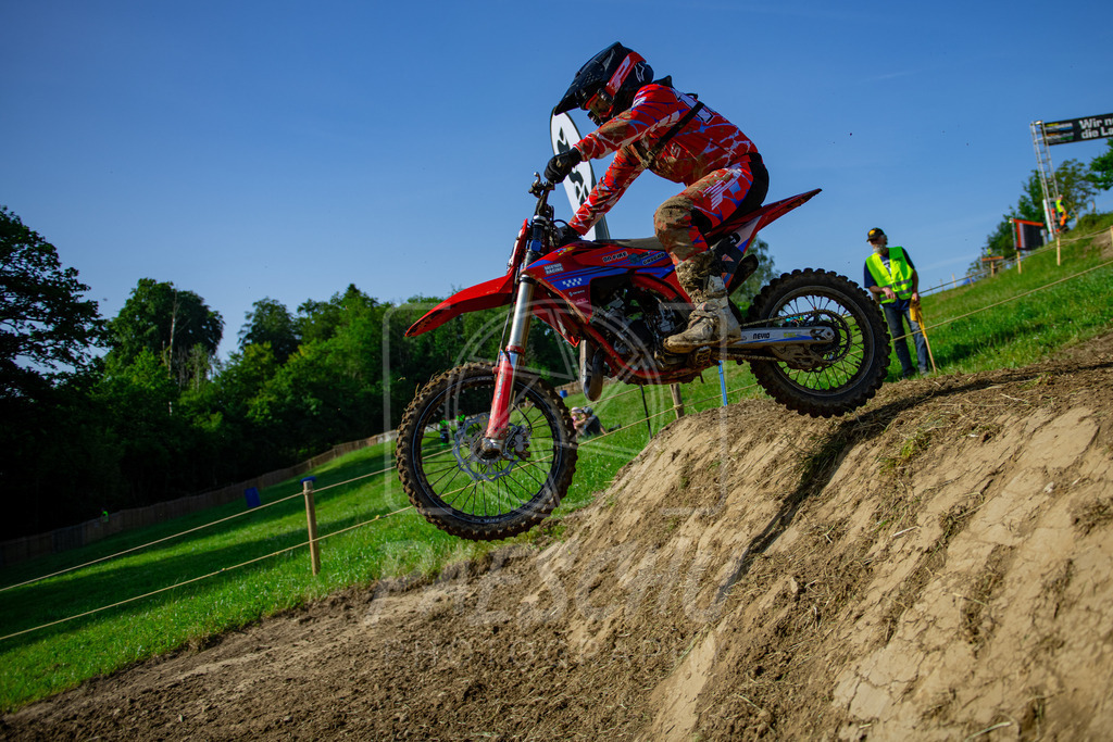 85 er (1) | Paeschuphoto Shop - Wer nicht sucht der auch nicht findet.Ob Motocrossbilder oder von einem besuchtem Spiel, Hauptsache Action. - Realisiert mit Pictrs.com