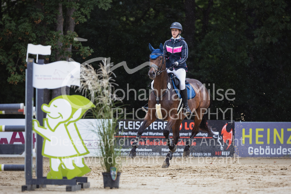 220826_Delbrueck_L-Spr-212 | Deine schönsten Turniermomente als professionelle Fotos! Entdecke hochwertige Pferdesport-Fotografie im Online-Shop. Jetzt Fotos finden & bestellen!