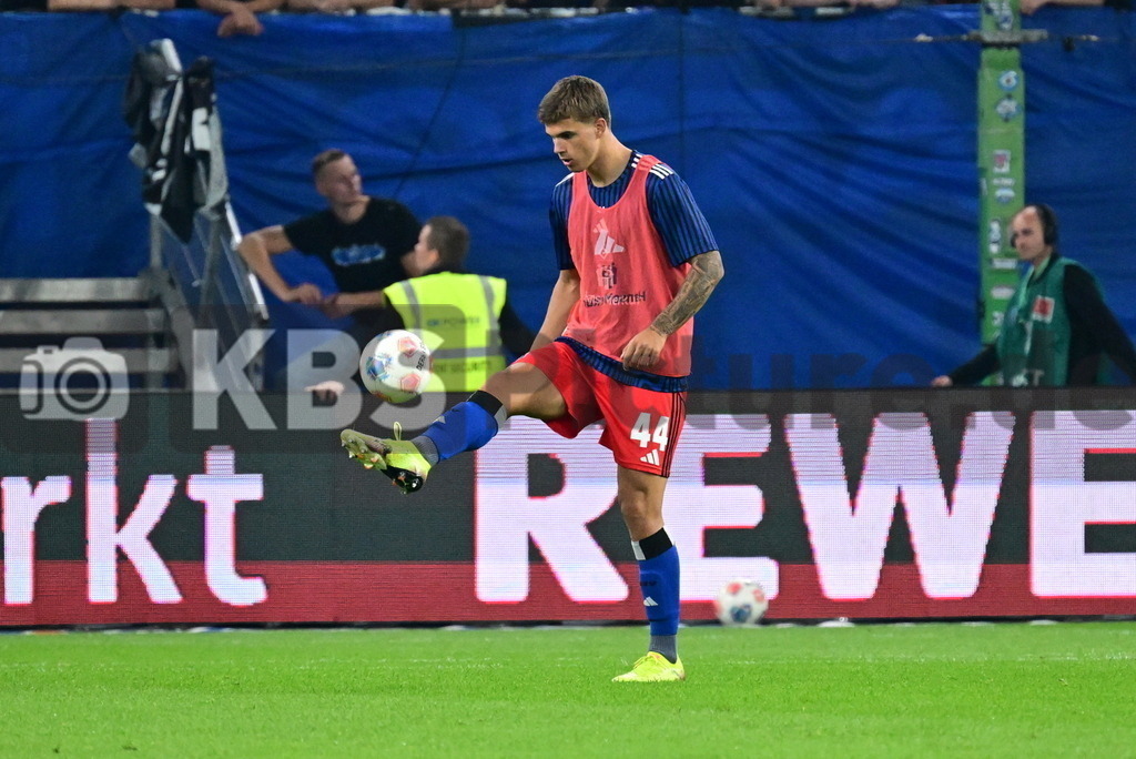KBS Picture_HSV-FCStPauli_030 | Vuskovic Luka (HSV) ,Sportplatz :  Volksparkstadion,Hamburger Derby, - Realisiert mit Pictrs.com