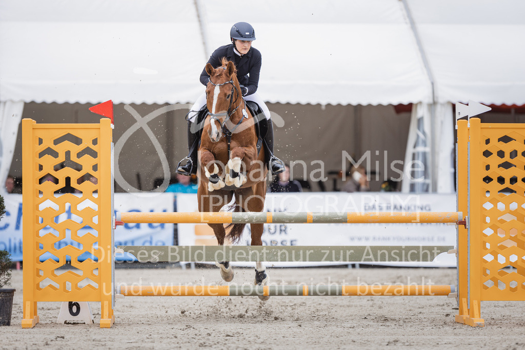 230519_MayDays_A2-Spr-U25-308 | Deine schönsten Turniermomente als professionelle Fotos! Entdecke hochwertige Pferdesport-Fotografie im Online-Shop. Jetzt Fotos finden & bestellen!