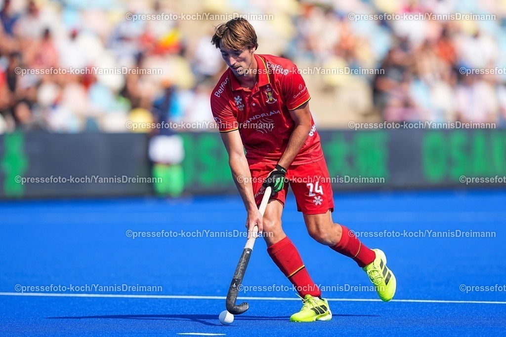 xydrx12082502019 | 12.08.2025, xydrx, Herren EuroHockey Championship 2025, Gruppenphase, Gruppe A, Spanien - Belgien, Sparkassenpark Mönchengladbach: Antoine Kina (BEL #24)