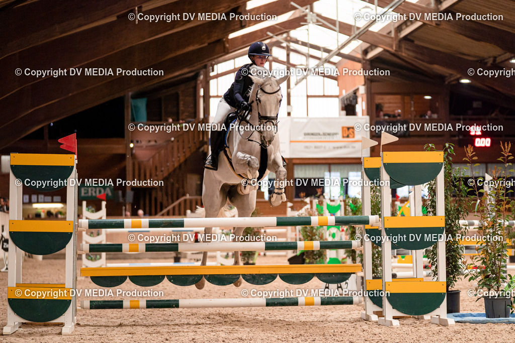 Springen Tag 1-565 | dv-media-shop - Realisiert mit Pictrs.com