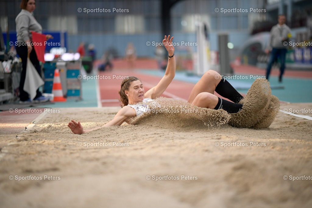 _KP12954_1 | 09.02.2025, xkaix, Leichtathletik 20. Deutsche Meisterschaften, Mehrkampf Halle v.l. Johanna Stegmaier (LG Eckental) - Realisiert mit Pictrs.com