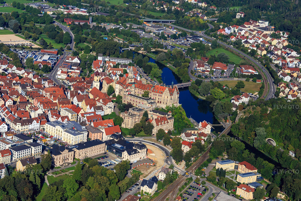 Luftbild: Hohenzollernschloss Sigmaringen in Sigmaringen im Bundesland Baden-Württemberg in Deutschland. Foto: IMG_094179.jpg vom 27.08.2016 durch Werner Riehm/FLY-FOTO.deHOHENZOLLERN-SCHLOSS.DE