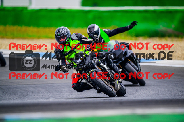 MaZZes_FotoMatrix_240614_6007705_2-343 | INST