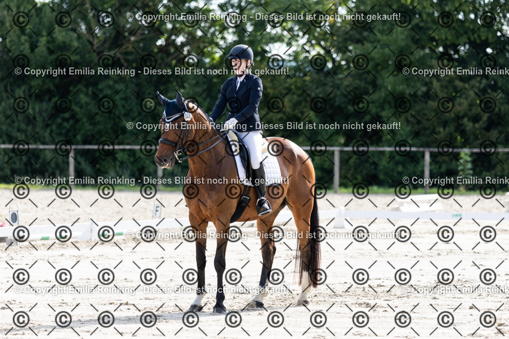 CL5A5570 | Emilia Reinking Fotografie - Realisiert mit Pictrs.com