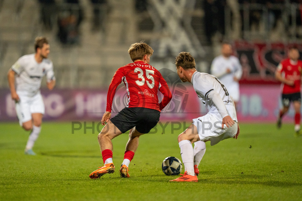 SG Sonnenhof Grossaspach vs. TSV Steinbach Haiger, Fussball, Regionalliga Suedwest, 25. Spieltag, 20.03.2026 | Lukas Stoppel (SG Sonnenhof Großaspach, #35),SG Sonnenhof Grossaspach vs. TSV Steinbach Haiger, Fussball, Regionalliga Suedwest, 25. Spieltag, 20.03.2026Foto: photosbyphips/Philip Ziegler