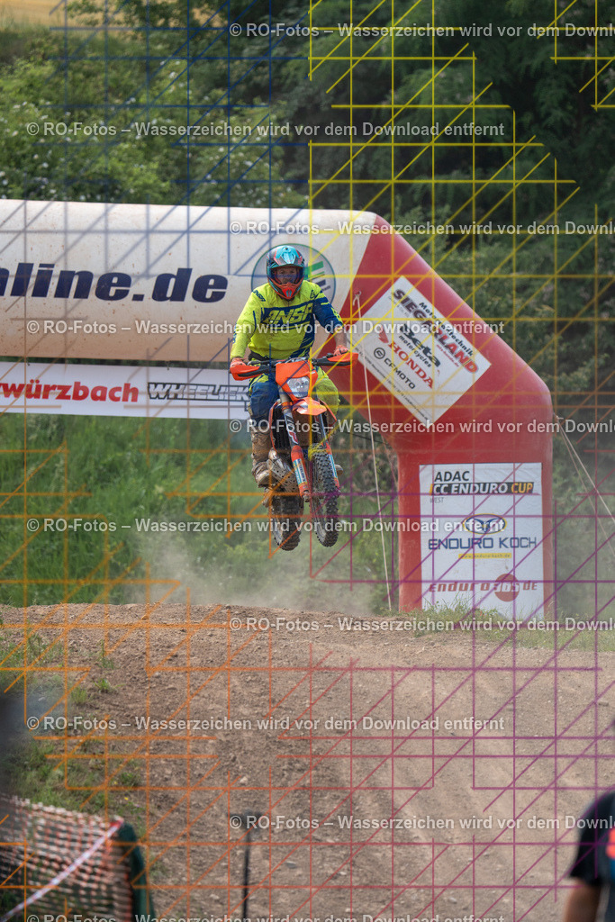 Niederwürzbach 1 Lauf -266 | Sportfotografie von RO-Fotos: Motorsport, Motocross, Enduro, Laufveranstaltungen und Triathlon. Professionelle Fotos von Sportlern und Events. - Realisiert mit Pictrs.com