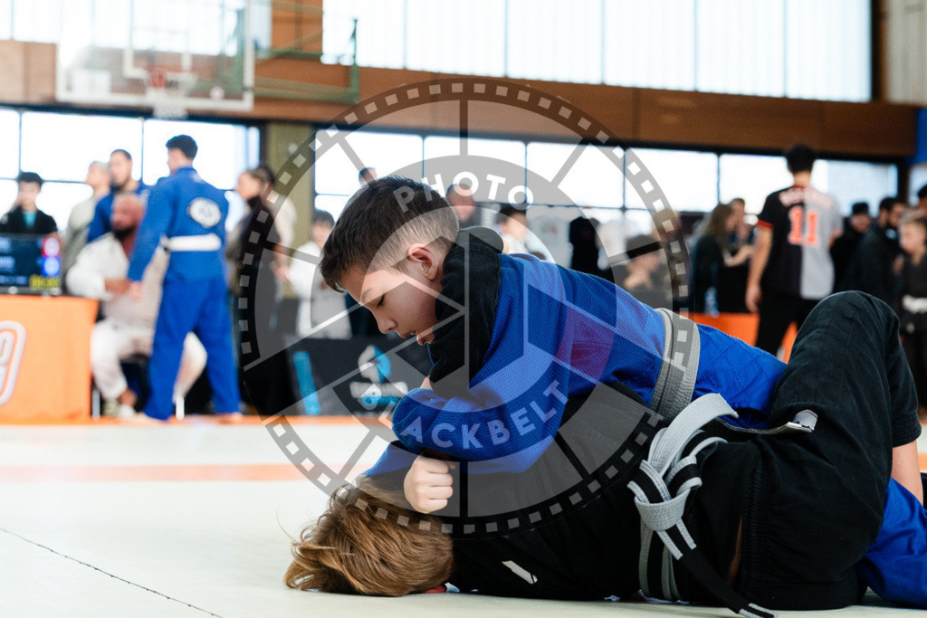 20251122PBB10498 | Athletes compete during the Grappling Industries Berlin Jiu-Jitsu and Grappling Championship, on November 22, 2025 in Berlin, Germany. © photoblackbelt
