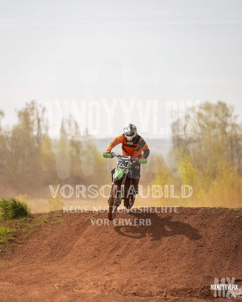 866A4032 | mxndyyvipix