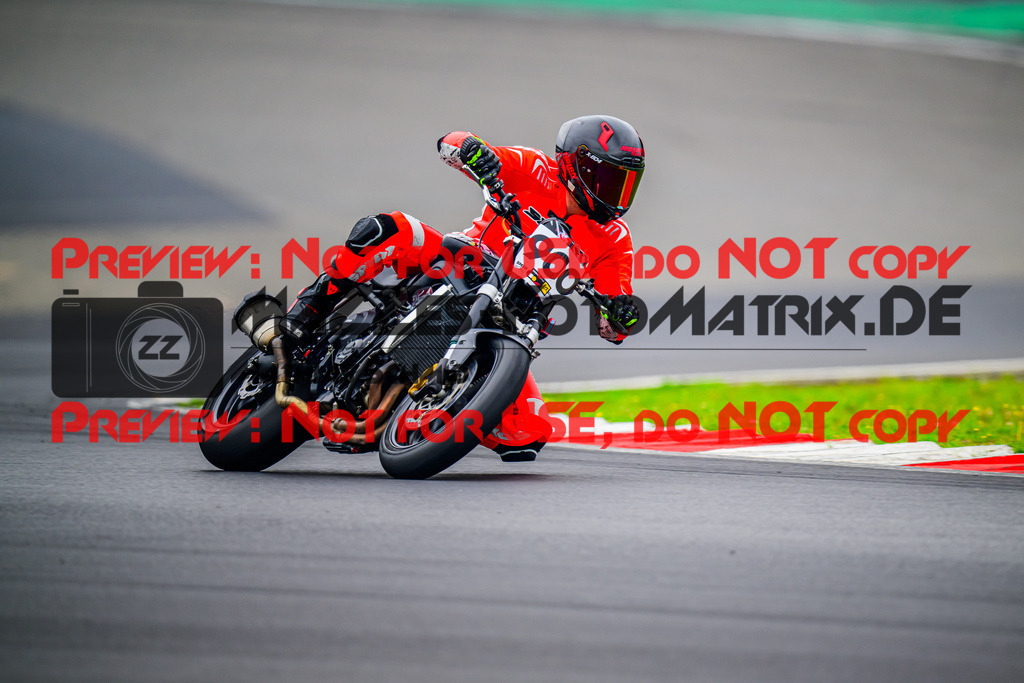 MaZZes_FotoMatrix_240804_6007705_6429 | Fotograf Mathias Schmid
Sportfotograf,
Eventfotograf,
Hochzeitsfotograf,
Portraitfotograf