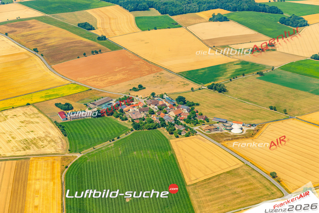 Aktuelles Luftbild von Bossendorf Schrozberg - Die Luftaufnahme wurde 2022 mittels UL-Flugzeug erstellt ( keine Drohne ) - hochauflösende Kamera-Systeme von  Canon -Beste Qualität - Für grossformatige Ausdrucke geeignet. Die Geschenkidee !