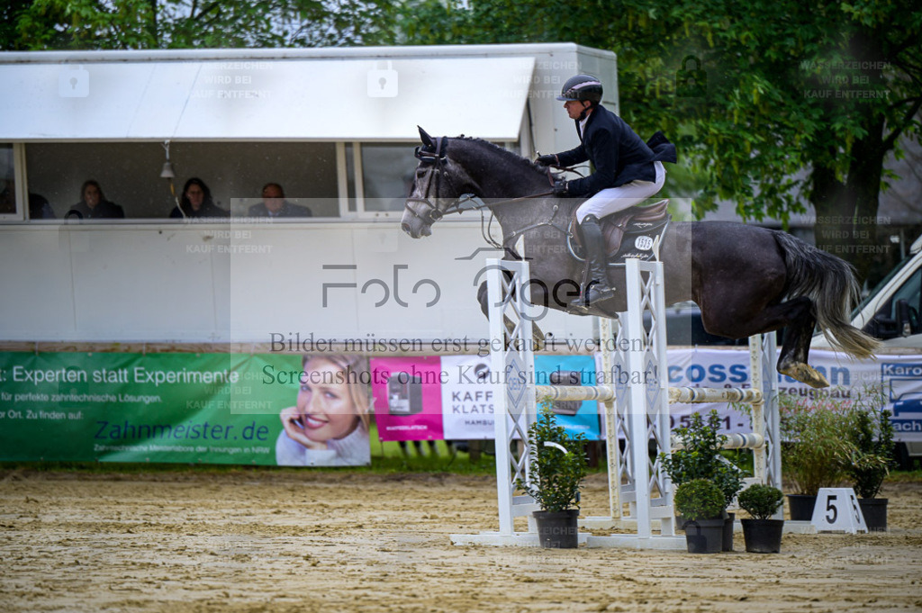 Reitturnier Lienen | Entdecke hochwertige Reitturnierfotos von Foto Oger. Professionell, emotional und authentisch – jetzt Lieblingsmomente im Shop bestellen. - Realisiert mit Pictrs.com