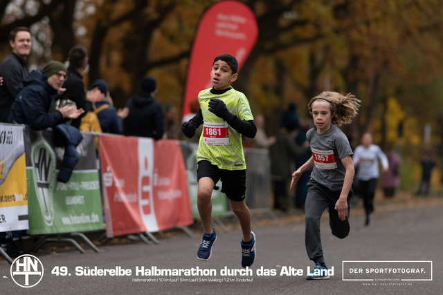 Süderelbe Halbmarathon 2025 I 09.11.2025 I Fotograf_DerSportfotograf.I 00166 | Der Sportfotograf. - Realisiert mit Pictrs.com