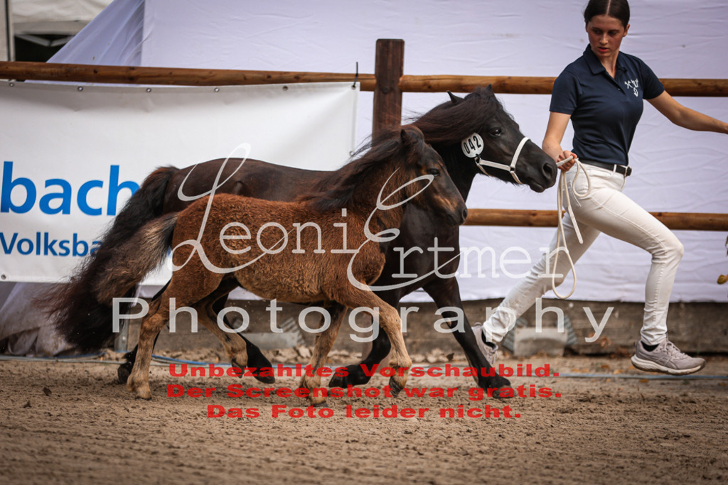 1.Fr00117 | Leoni Ertmer Photography - Realisiert mit Pictrs.com
