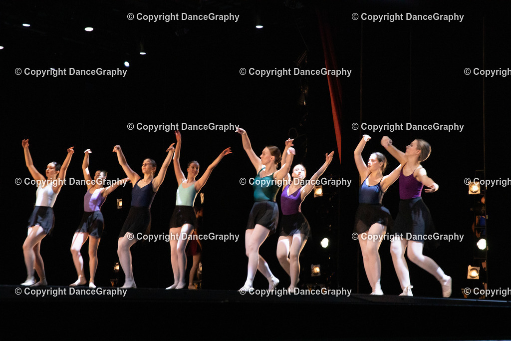 GPHY4640 | DanceGraphy - Realisiert mit Pictrs.com