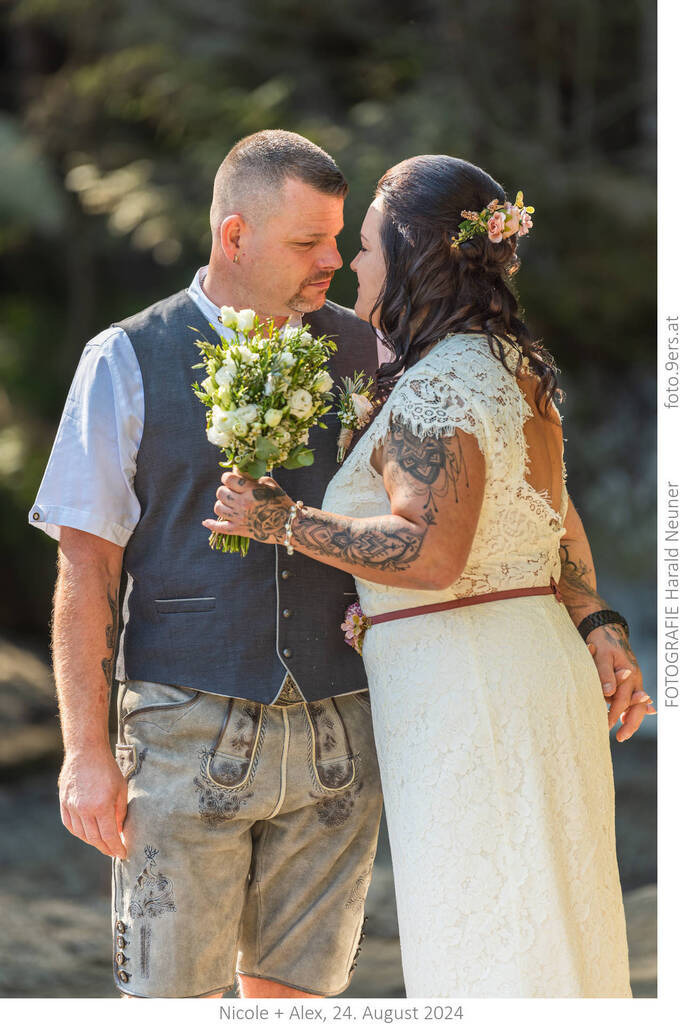 foto.9ers.at-120-_H982074 | Hochzeit, Portraits, Headshots, Food- und Immobilienfotografie in Tirol. 360°, Drohne und mehr. Kontaktieren Sie mich einfach via Mail per foto@9ers.at - Realisiert mit Pictrs.com